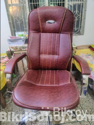 Rolling Chair for sale